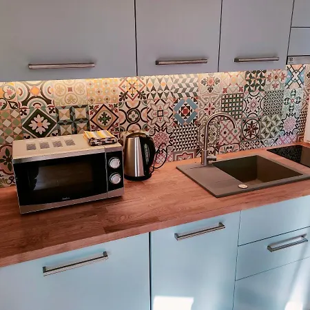 Kasztanowe Wrota - Garden House Holiday home *