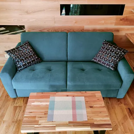 Kasztanowe Wrota - Garden House