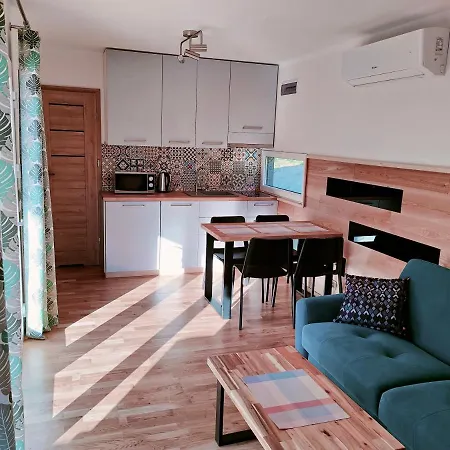 Kasztanowe Wrota - Garden House Dom wakacyjny Kosewo (Mragowo)