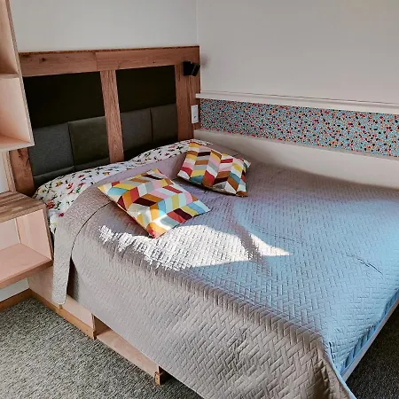 Holiday home Kasztanowe Wrota - Garden House *