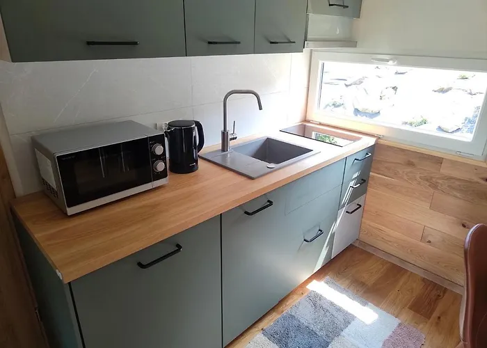 Kasztanowe Wrota - Garden House