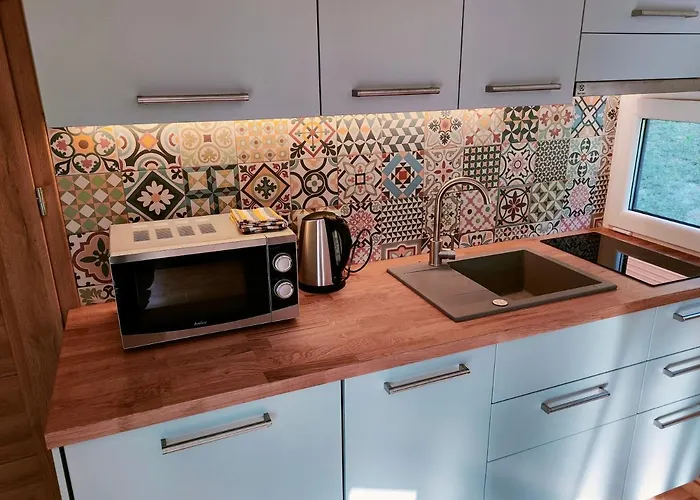 Kasztanowe Wrota - Garden House Holiday home *